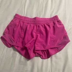 Lululemon Shorts 2.5" Sonic Pink